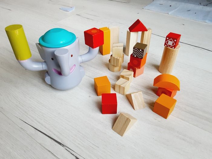 Jeu jouet eveil apprentissage enfant bébé jeu d'équilibre Bigboum l'éléphant Djeco