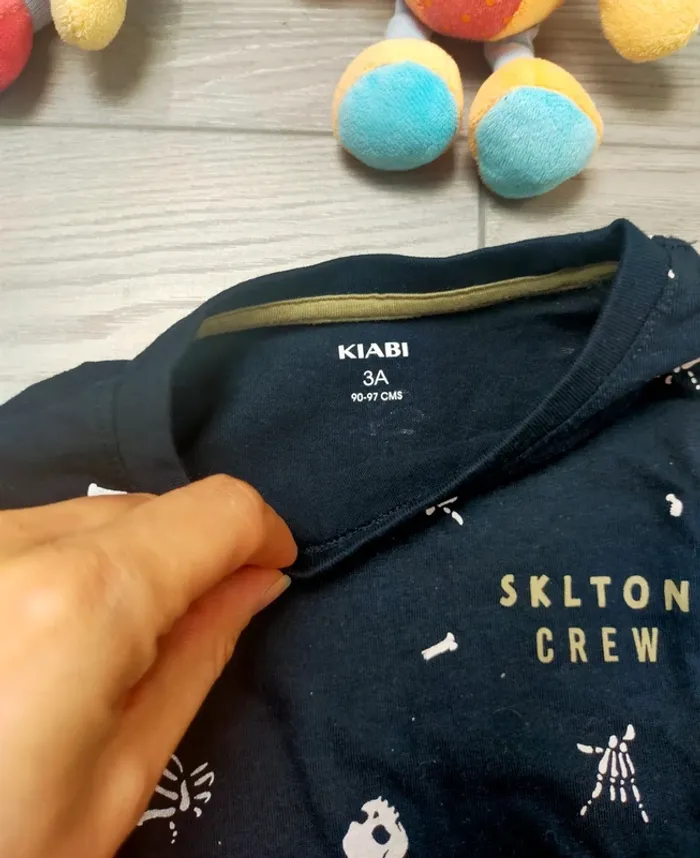 2 T shirts manches longues garçon 3 ans Kiabi - photo numéro 7