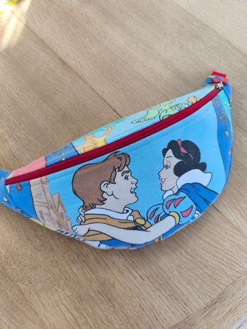 Sac banane Blanche Neige 