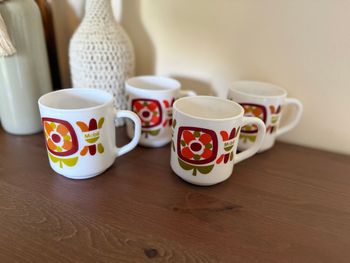 Lot de 4 mugs mobil  - Arcopal