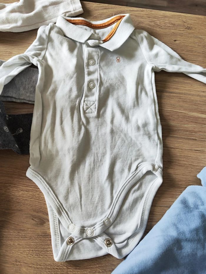 Lot de 7 bodies 6/12 mois - photo numéro 6