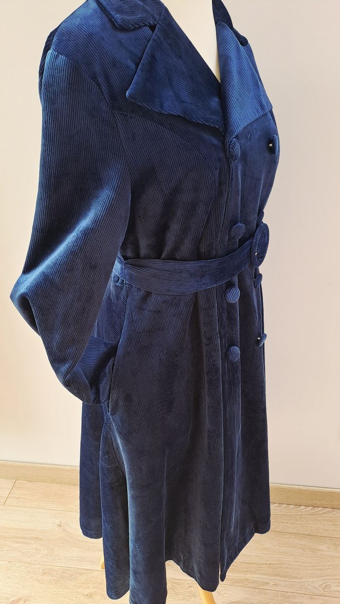 Manteau velour retrostage taille 44 - photo numéro 2