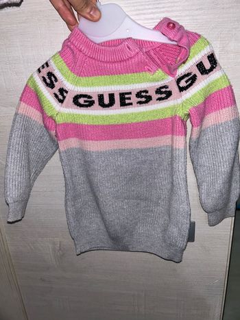 Robe pull GUESS