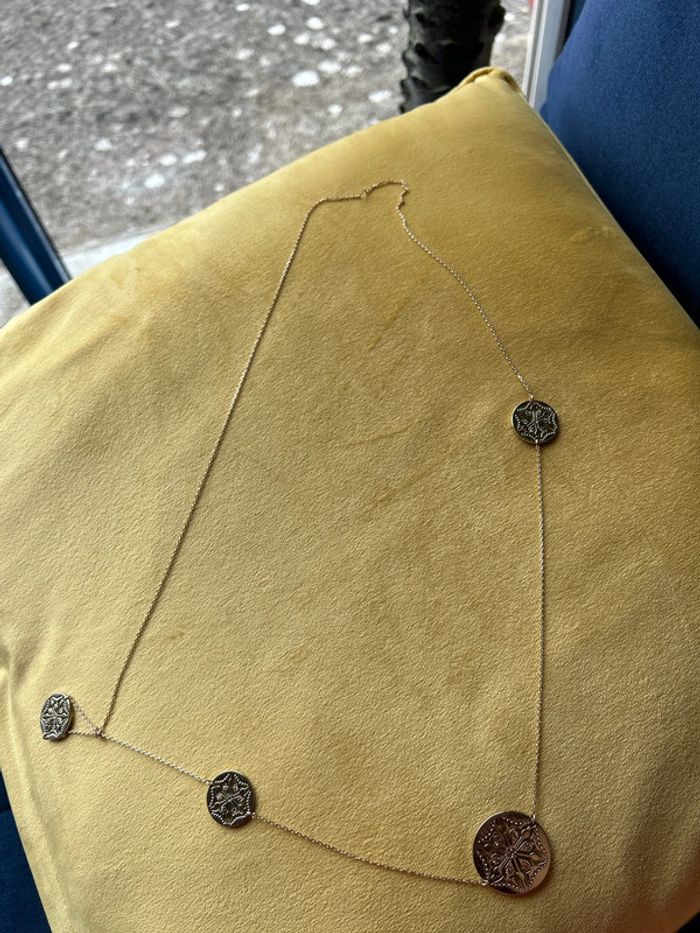 Collier long doré