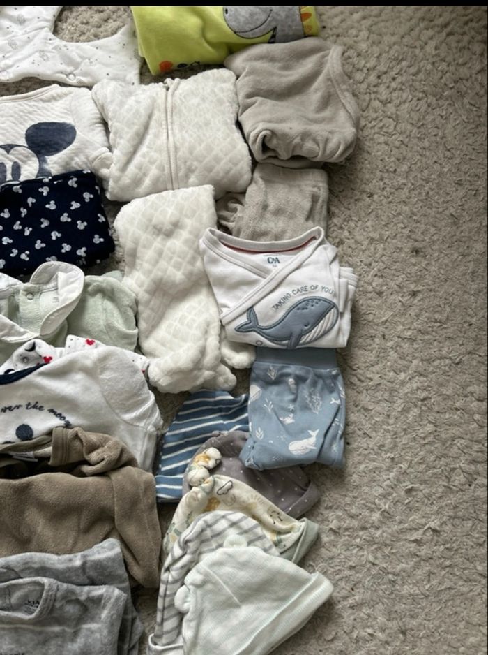 Lot vêtements bébé garçon - photo numéro 2