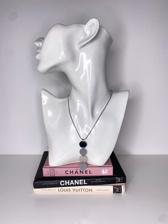 Collier rivière argenté le manège à bijoux