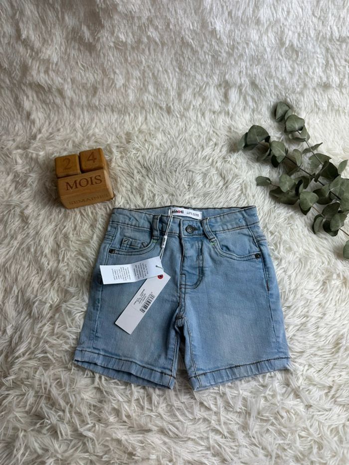 Short en jean Minoti taille 24-36 mois
