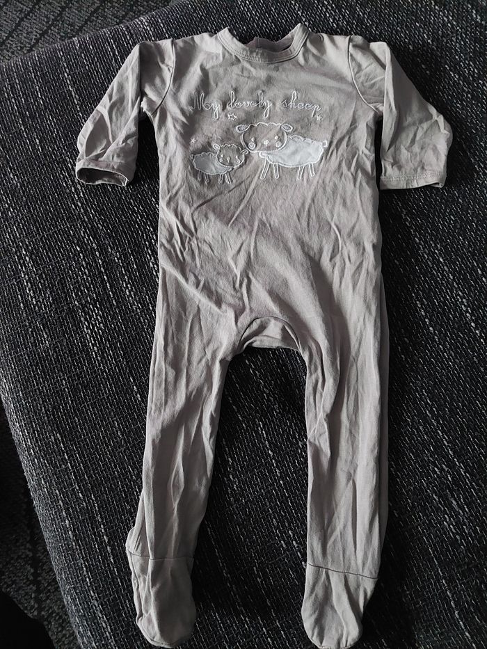 Lot pyjama coton 9 mois - photo numéro 6