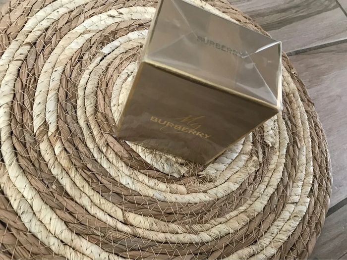 parfum my burberry 90 ml - photo numéro 2
