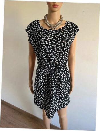 Robe légère noire et blanche sans manches Molly Bracken taille unique jamais portée