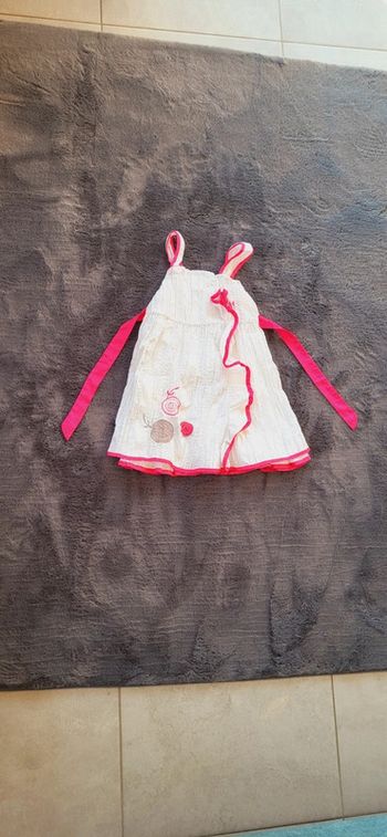 Robe 4 ans