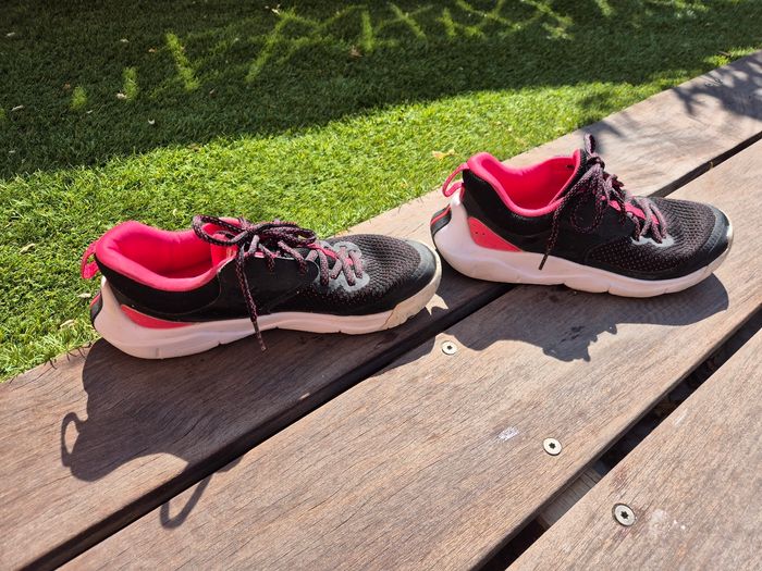 Baskets fille 36 Decathlon, TBE 👟 - photo numéro 6