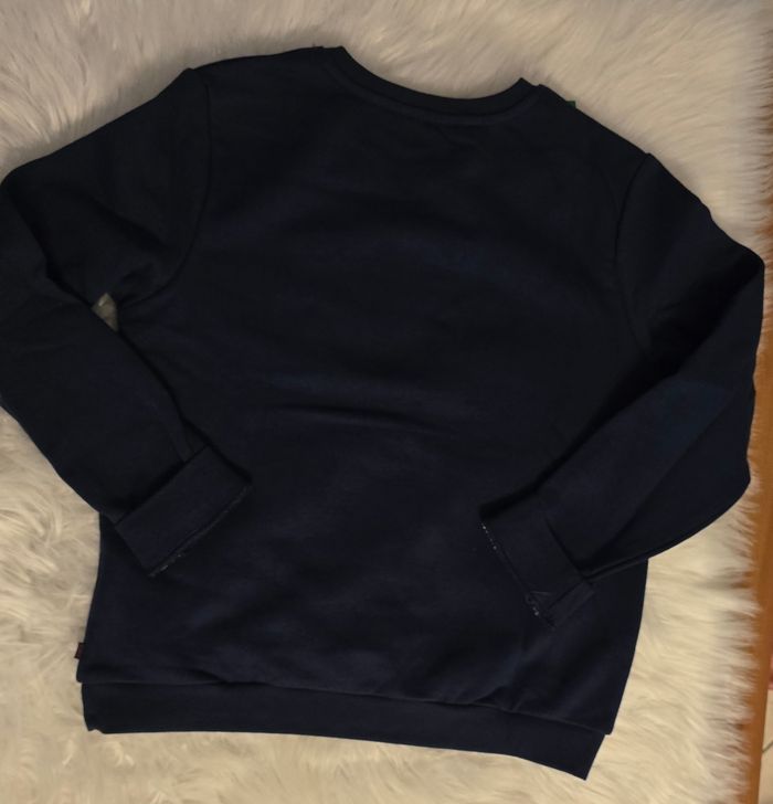 NEUF (non porté)🏷🤩😍🩷🩷superbe  sweat molleton 10 ans fille 🩷🩷🩷 - photo numéro 2