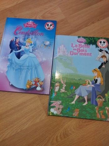 Lot Livres enfant Disney Cendrillon et la belle au bois dormant