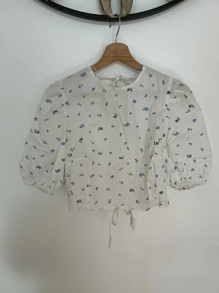 Blouse fleurs bleues - photo numéro 5