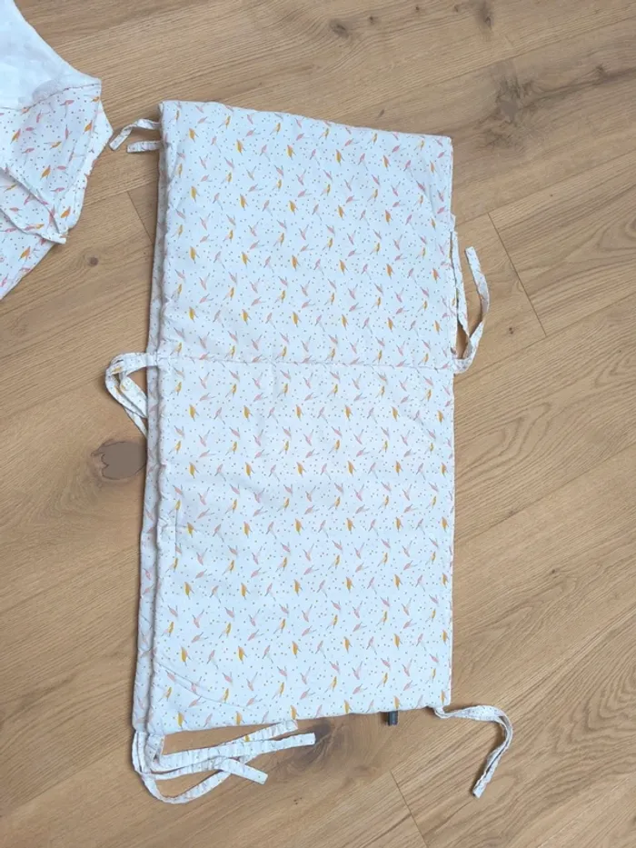 Lot accessoires lit bébé - photo numéro 2