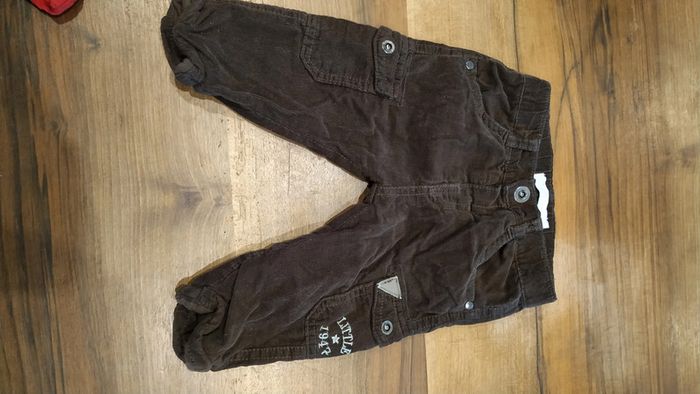 Lot 2 pantalons hiver 6 mois - photo numéro 2