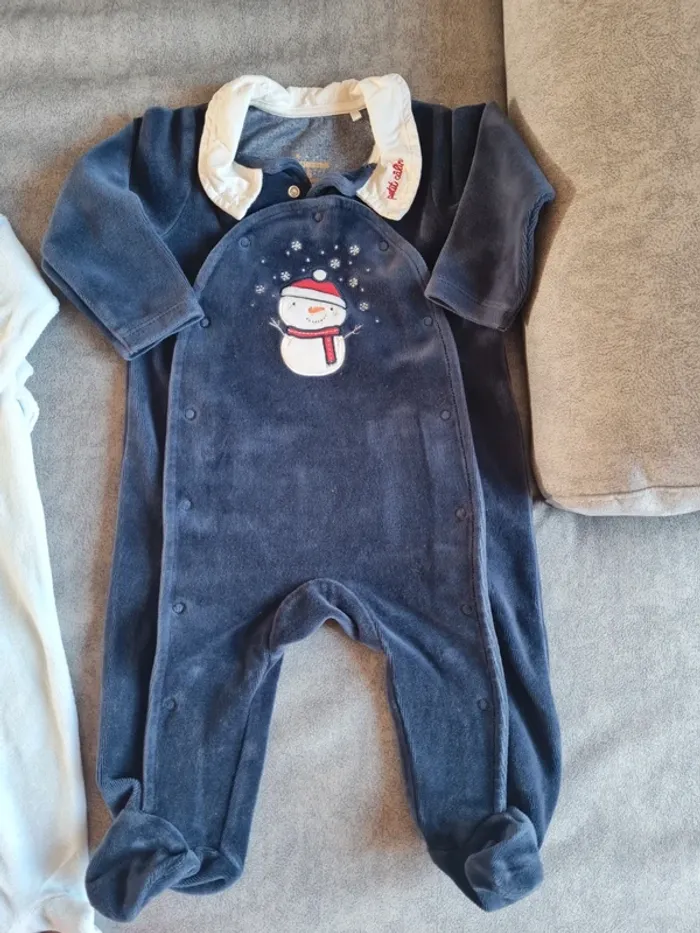 Lot de 2 pyjamas velours 6 mois - photo numéro 4