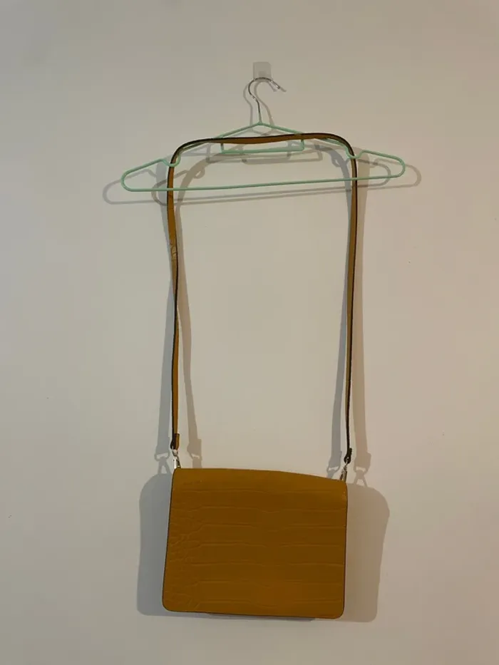 sac à main pochette h&m jaune