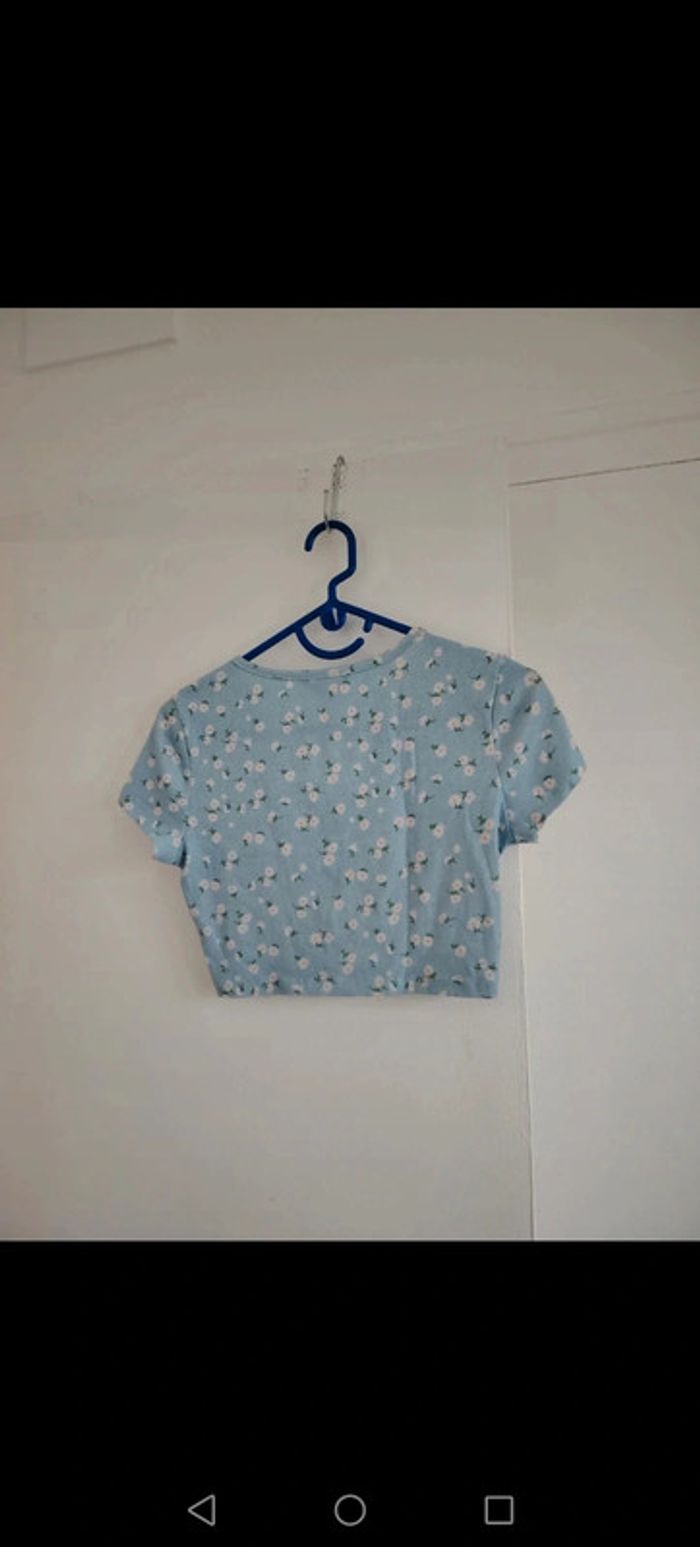 Crop top shein XS - photo numéro 3