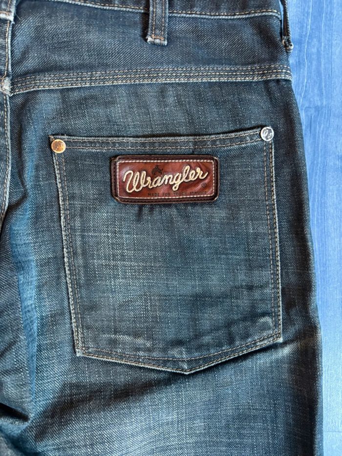 Jean brut blanchi Wrangler W31 L32 crank - photo numéro 7