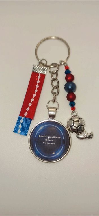 Cadeau neveu ,porte clé message " meilleur neveu du monde"