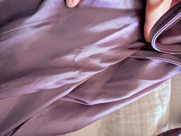 Robe longue satinée lilas - photo numéro 5