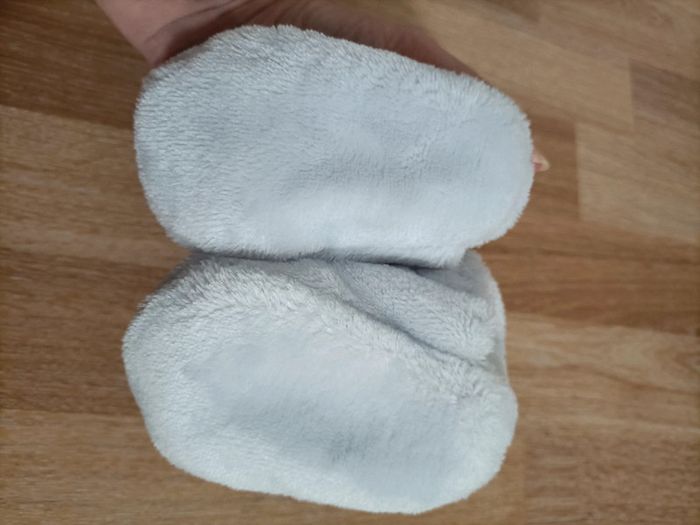 Chaussons Mickey - photo numéro 3