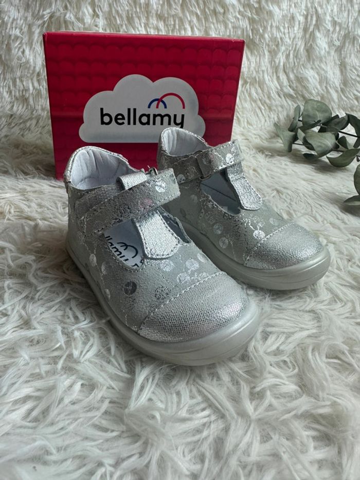 Paire de chaussures argentées Bellamy taille 20 - photo numéro 2