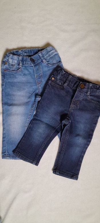 Lot 2 jeans Mixte 9-12 mois