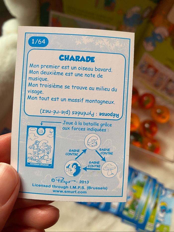 Collector schtroumpf + 64 cartes charades+ 22 balles rebondissantes - photo numéro 6