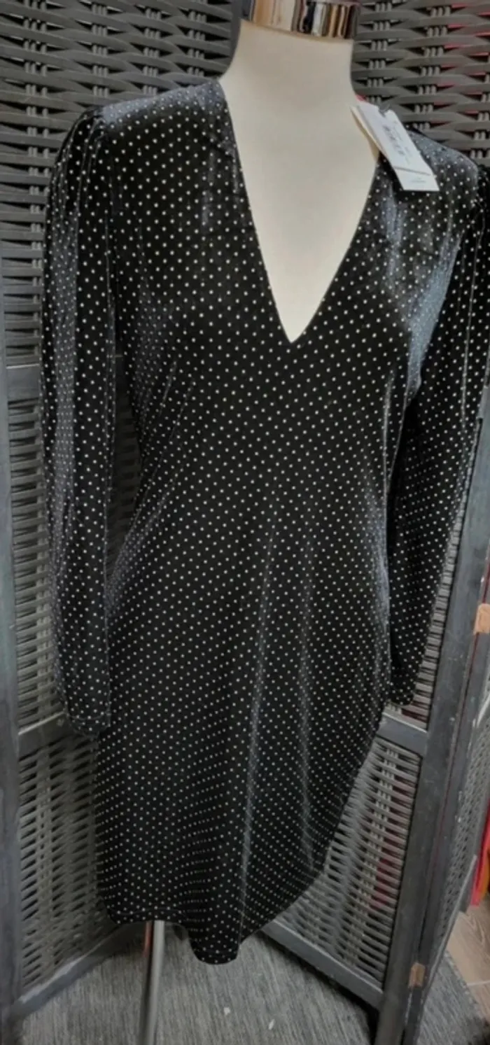 Magnifique Robe habillée neuve 42_44 - photo numéro 2