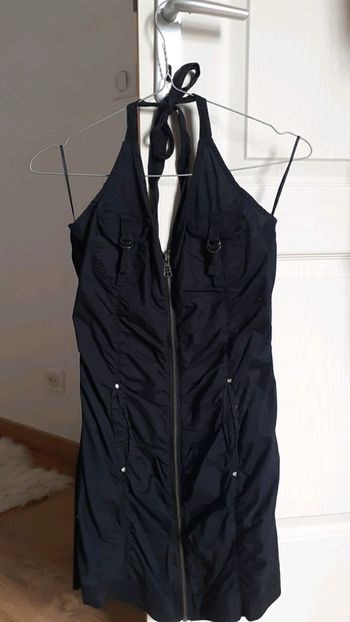 Robe noir