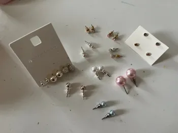 Lot de boucles d’oreilles