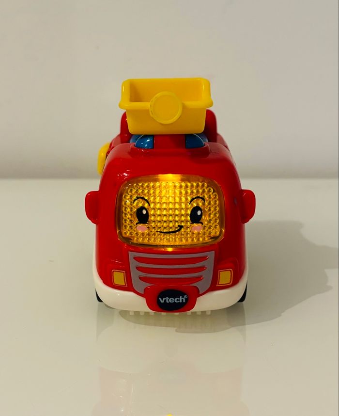 Vtech Tut Tut Bolides véhicule surprise Mahé le camion de pompiers super maxi circuit garage animo copains rare gare train pompier voiture avion moto train gare coffret trio city aventures lot SOP77 - photo numéro 3