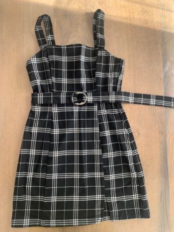 Robe à carreaux noire