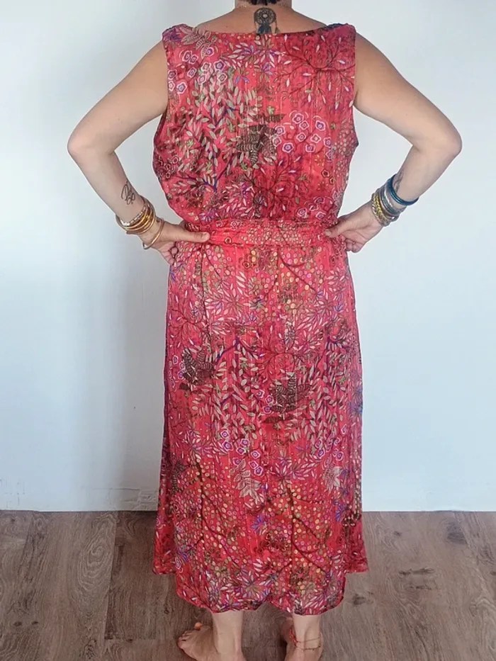 Robe rouge à imprimé floral – Taille 44 - photo numéro 2