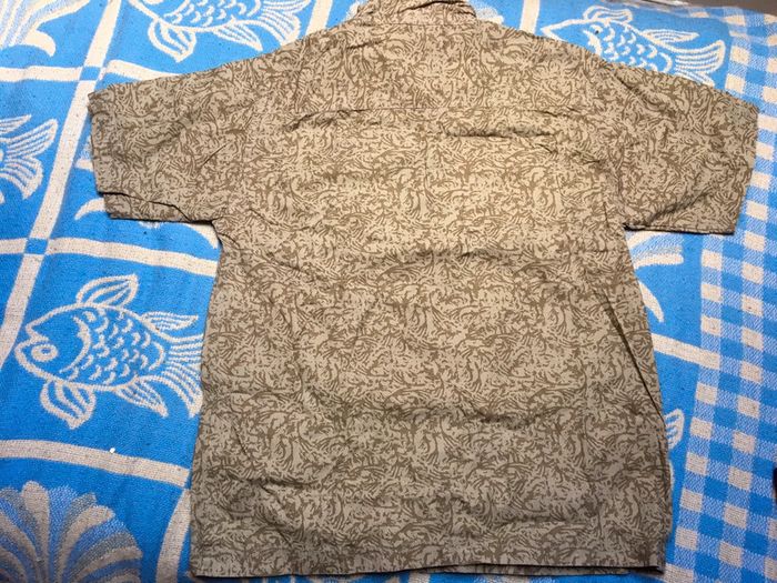 Chemise garçon taille 14 ans - photo numéro 2