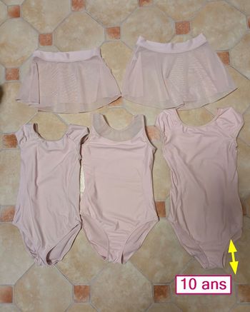 Justaucorps danse jupette courte danse 8 / 10 ans ou justaucorps gym fille