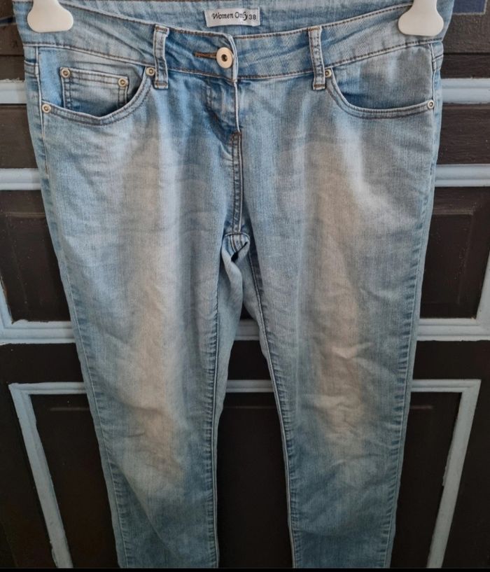 Jean effet délavé taille 38 - photo numéro 2