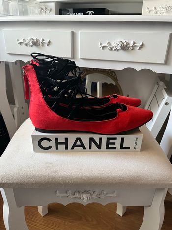Ballerines rouges pointues lacets noirs ghillies T40 Missguided  TBE  💋