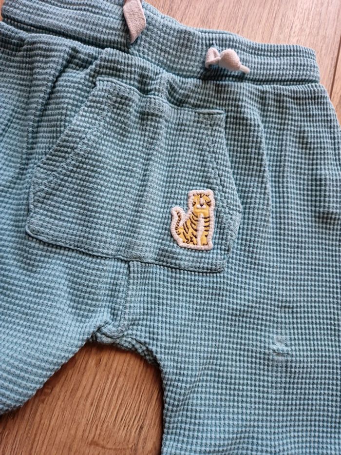 3 shorts 23 mois - photo numéro 2