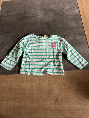 T-shirt à manches longues à rayures fille taille 36 mois