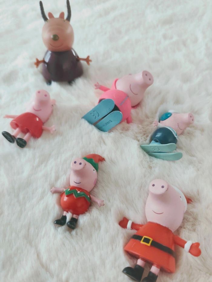 Peppa pig + voiture Peppa - photo numéro 2