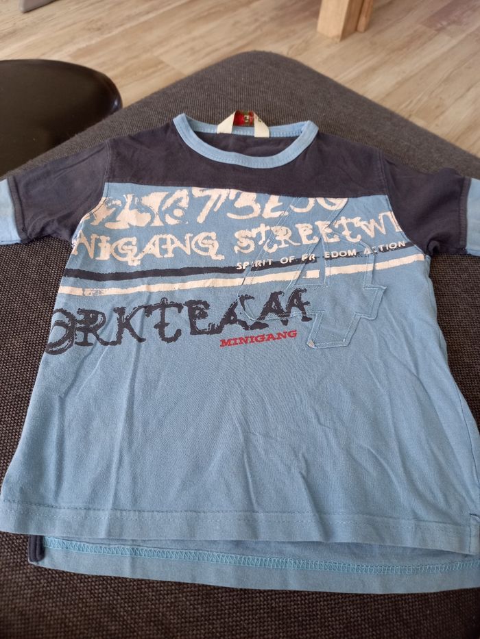 Tee-shirt manches courtes bleu