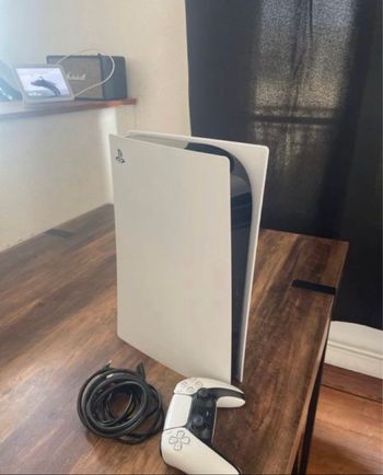 PlayStation 5 Standard état neuf