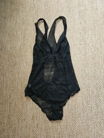 Body dentelle L
