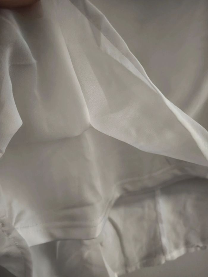 Blouse blanche taille M neuve - photo numéro 2