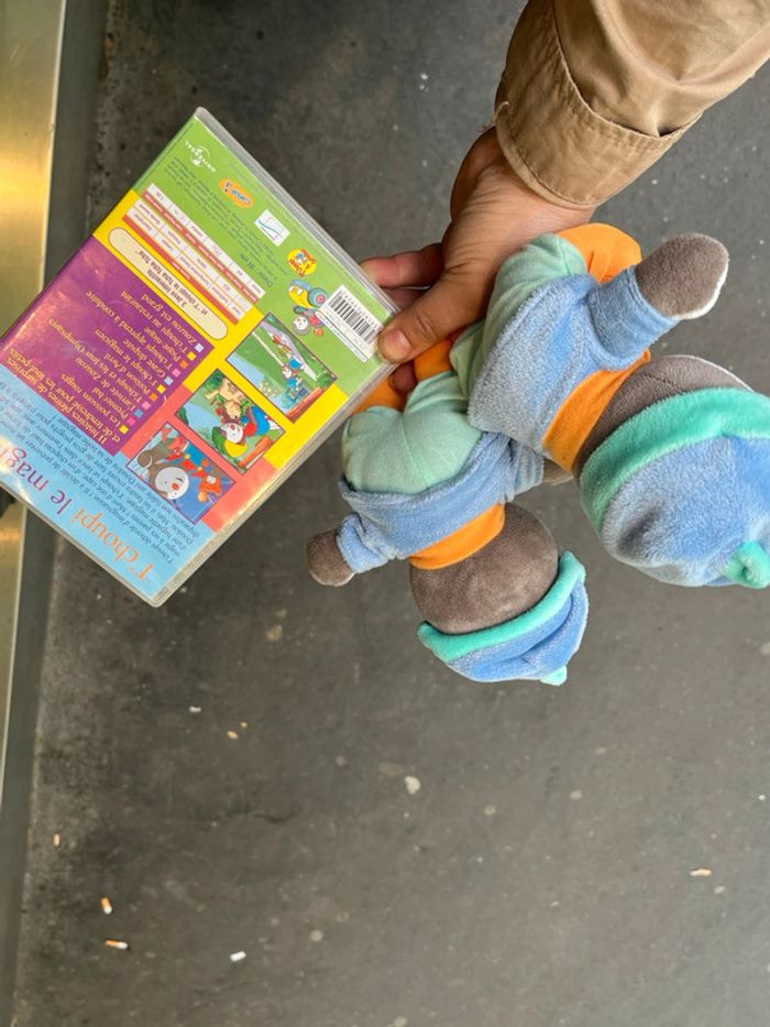 Jouet en peluche T’choupi - photo numéro 5