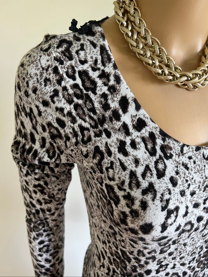 Pull léopard à manches longues Enzoria taille unique jamais porté - photo numéro 4